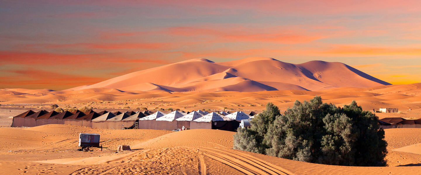 Andalusien und Marokko ─ zwischen Islam und Christentum Andalusien und Marokko ─ zwischen Islam und Christentum