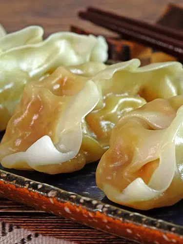 Ostchina - Von Shanghais Wolkenkratzern zu den Gärten Zhejiangs