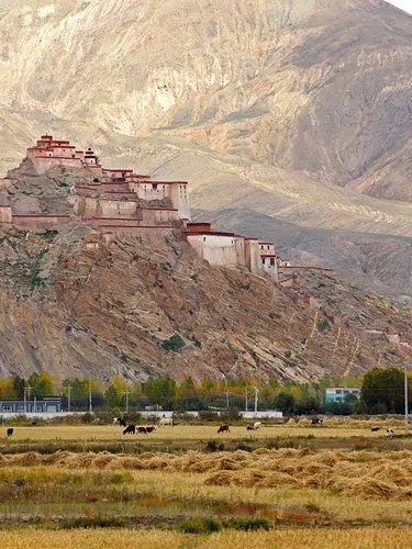 China mit Tibet und Nepal - über Land von Lhasa nach Kathmandu