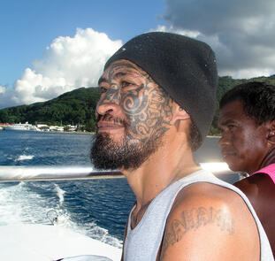 Französisch-Polynesien zu Land und zu Wasser Französisch-Polynesien zu Land und zu Wasser